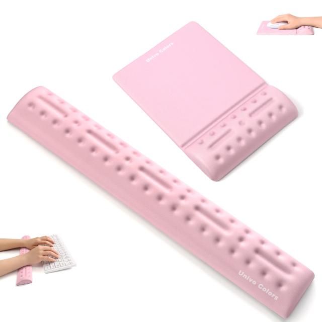 マウスパッド+キーボードリストレスト(M)_ピンク(KW) UnivoColors リストレスト一体型マウスパッド(M)＋タインピング用マッサージクッション２点セット 人間工学デザイン マッサージホール付き 手首置き 疲労低減 柔らかい素材 ストレス解放 通気性 あり 肌に刺激なし(ピンクの通販は 7,151円