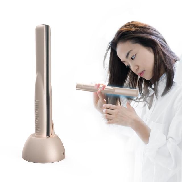 Kiboer 超音波 トリートメントアイロン ツヤ髪 浸透促進 ヘアダメージ補修 充電スタンド ヘアケア 1MHz 超音波 青色LED 浸透率アップ トリートメント導入器 プロ仕様 縮毛矯正 コードレス プレゼント シャンパンゴールド