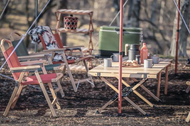 ZEL ロールトップテーブル 120W アウトドアテーブル 122.5ｘ70ｘ43cm ローテーブル ミドルハイ ウッド 天然木 ヨーロッパケヤキ 折畳み コンパクト 簡単組立 キャリーバッグ付 キャンプ アウトドア オートキャンプ レジャー 父の日 テントファクトリー TF-ZEL-RT120W