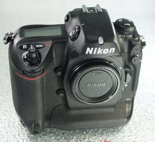 【中古】 Nikon D2H デジタル一眼レフカメラ ボディ単体