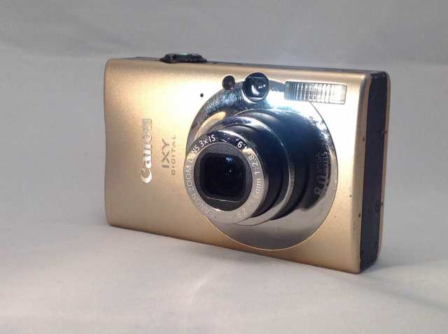 【中古】 キャメル Canon デジタルカメラ IXY (イクシ) DIGITAL 20 IS(キャメル) IXYD20IS(CM)