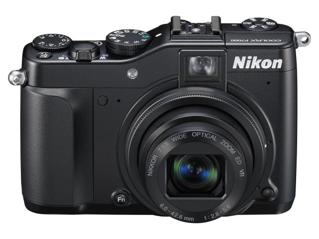 【中古】 Nikon デジタルカメラ COOLPIX P7000 ブラック 1010万画素 光学7.1倍ズーム 広角28mm 3.0型液晶 1/1.7型CCDの通販は