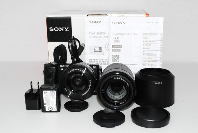 【中古】 SONY α5000 ダブルズームレンズキット(ブラック／デジタル一眼)