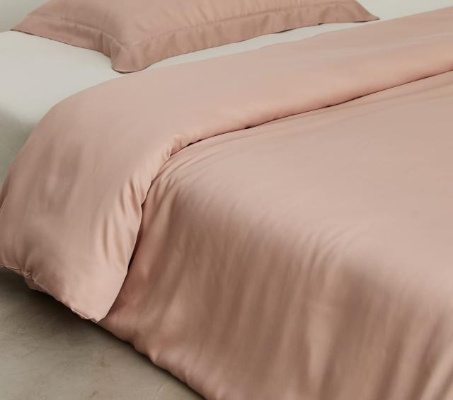 YOYOSTAR 掛ふとんカバー ワイドクイーンロング 220x220cm テンセル100% サーモン リバーシブル 掛けカバー シルクのような光沢 フィット感 おしゃれ 速乾 通気 単品売り 防ダニの通販は 14,082円