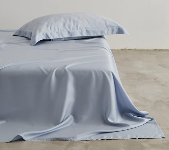 YOYOSTAR 敷きシーツ シングル テンセル100% サックス シルクのような光沢 フラットシーツ 抗菌防臭 ベッドシーツ アッパーシーツ 160x245cmの通販は 6,242円