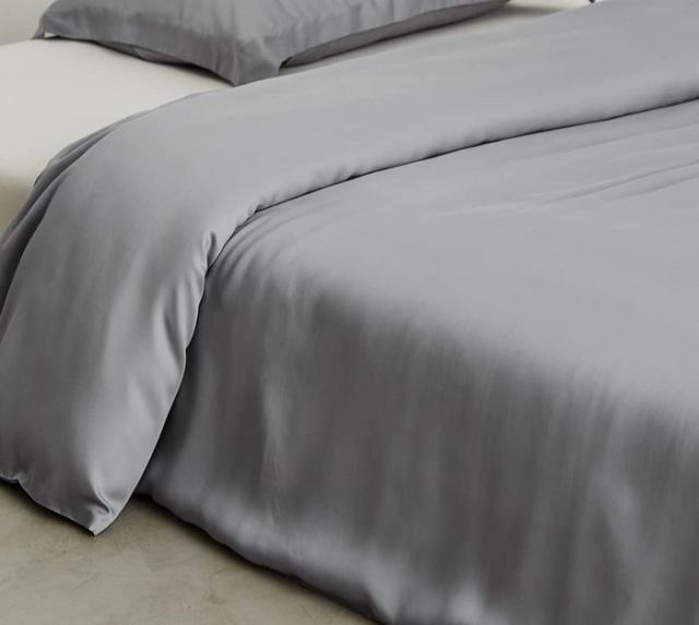 YOYOSTAR 掛ふとんカバー ワイドクイーン超ロング 220x240cm テンセル100% グレー リバーシブル 掛けカバー シルクのような光沢 フィット感 おしゃれ 速乾 通気 単品売り 防ダニの通販は