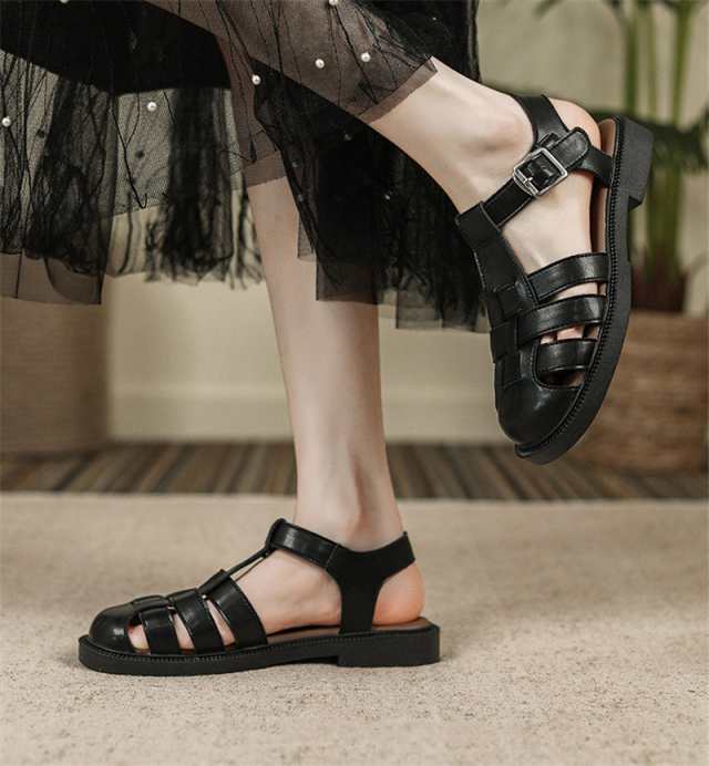 サンダル グルカサンダル 大人気 レディース 編み込みストラップサンダル ぺたんこ おしゃれ 歩きやすい 軽量 疲れにくい クロスの通販は サンダル グルカサンダル 大人気 レディース 編み込みストラップサンダル ぺたんこ おしゃれ 歩きやすい 軽量 疲れにくい クロスの通販は