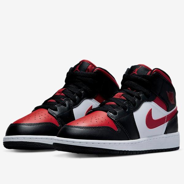 2022年秋冬新作♪ NIKE【ナイキ】 AIR JORDAN 1 MID GS エア ジョーダン 1 ミッド GS 【554725-079】 ブラック/ファイヤーレッド