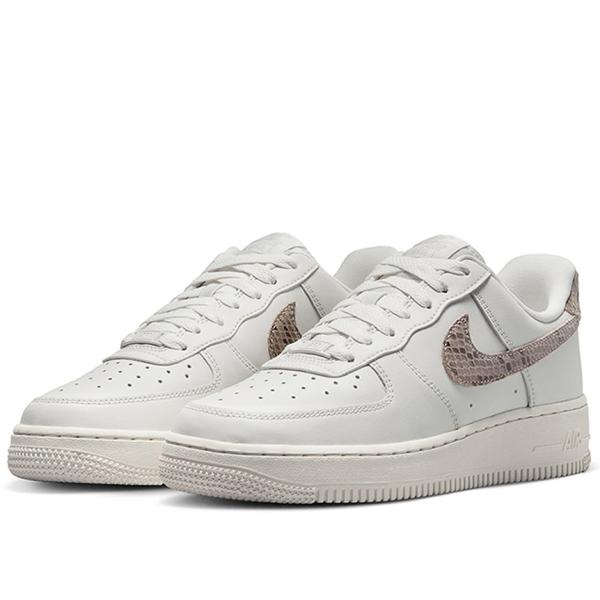 2022年秋冬新作♪ NIKE【ナイキ】 WMNS AIR FORCE 1 '07 ウィメンズ エア フォース 1 '07 【DD8959-002】 ホワイト