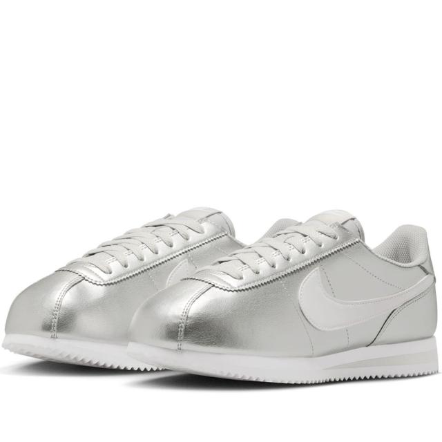 2026年春夏新作♪ NIKE ナイキ CORTEZ コルテッツ レディース＆メンズ スニーカー IR0042-001 メタリックシルバー/ホワイト