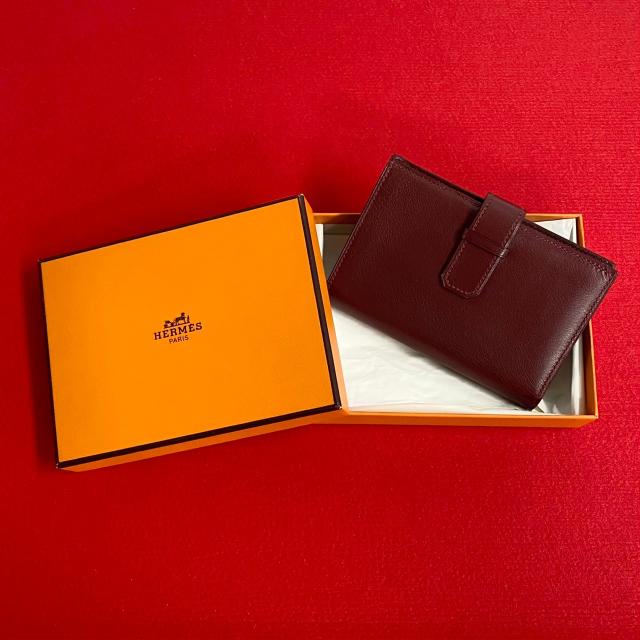 HERMES エルメス ジュラ レザー エバーカラー 二つ折り財布 ワインレッド 94030の通販は