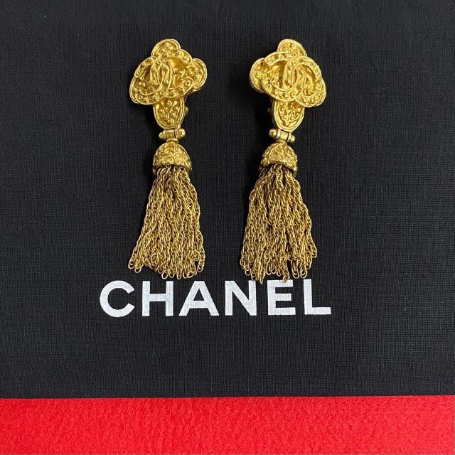 CHANEL シャネル ココマーク フリンジ GP イヤリング ゴールド 46043の通販は 106,095円