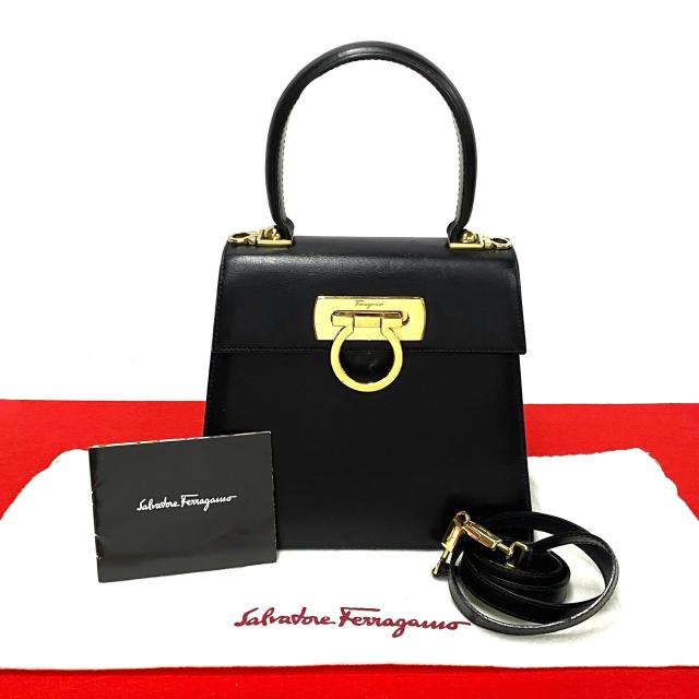 Salvatore Ferragamo サルヴァトーレフェラガモ ガンチーニ 金具 レザー ハンドバッグ ブラック 44896の通販は