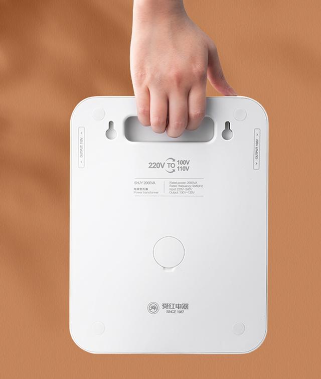 変圧器 3000W 新タイプおしゃれ 昇圧専用変圧器 アップトランス 海外電気製品を日本使用 電源トランス 100V to 220V ~ 240V 5A 純銅リングコア内蔵 軽量_9