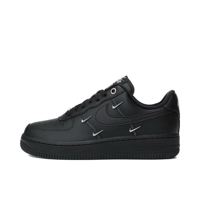 新品、未使用品】NIKE WMNS AIR FORCE 1 07 LX ナイキ ウィメンズ エア 