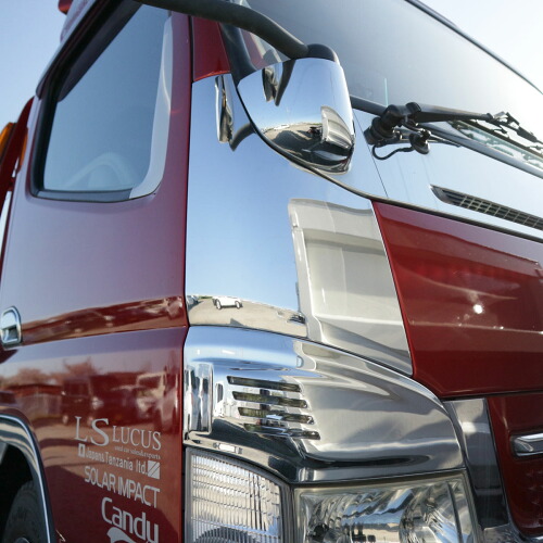 三菱ふそう ジェネレーションキャンター 標準 ワイド メッキ コーナーパネル トラック カスタム パーツ カスタムパーツ 外装 外装用品 外装パーツ メッキパーツ 人気 おすすめ ジェネレーション キャンター メッキコーナーパネル エアロパーツの通販は