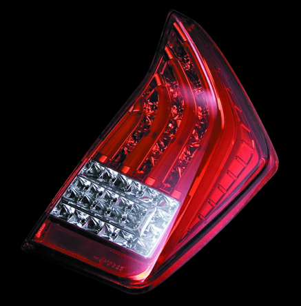 VALENTI プリウス 30 プリウス30 ZVW 30系 前期 後期 TOYOTA PRIUS ヴァレンティ LEDテールランプ ハーフレッド クローム ファイバー LED テールランプ テール TT30PRI-HC-2 テールライト 人気 おすすめ かっこいい 車検対応 車検 対応 保安基準適合 プリウスPHV レッドの通販は