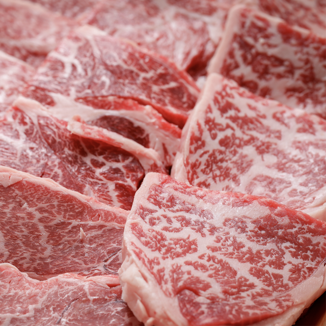 四万十牛 こじゃんと贅沢さな切り落とし焼肉400g【貨物輸送無料】高知  四万十 国産 牛 刃針牛  採草地直売 肉 牛 和牛 黒毛和牛 ご報奨金 贅沢さ 肩ロース ウデ 桃 焼肉 72b4
