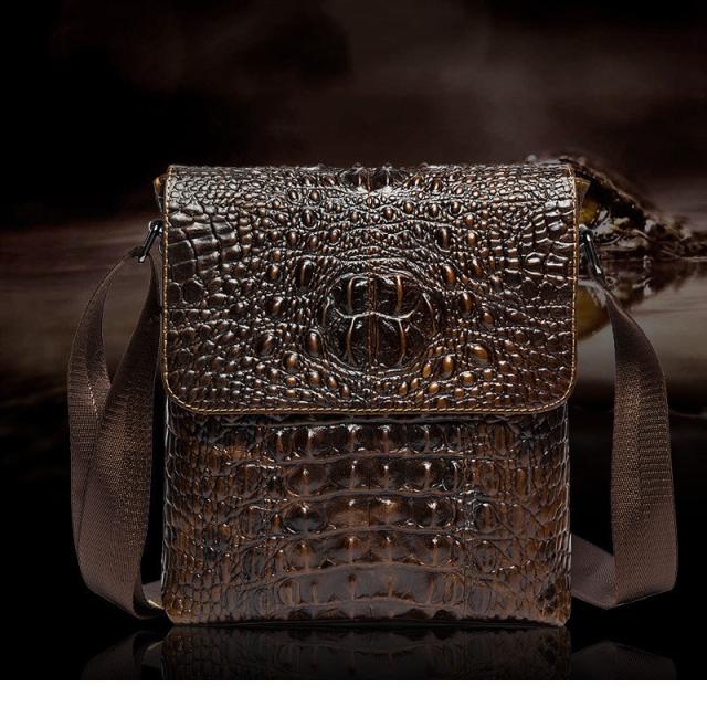 本革ショルダーバッグ 本革 クロコ 大容量 メンズ 牛革 オイルレザー アウトドア 旅行 レジャー 本革鞄 男女兼用 旅行 オシャレ 送料無料 プレゼント 父の日の通販は 9,204円