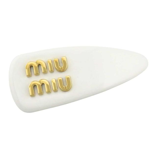 miumiu パテントレザーヘアクリップ miu MIU ミュウミュウ ヘアアクセサリー パテントレザー ヘア