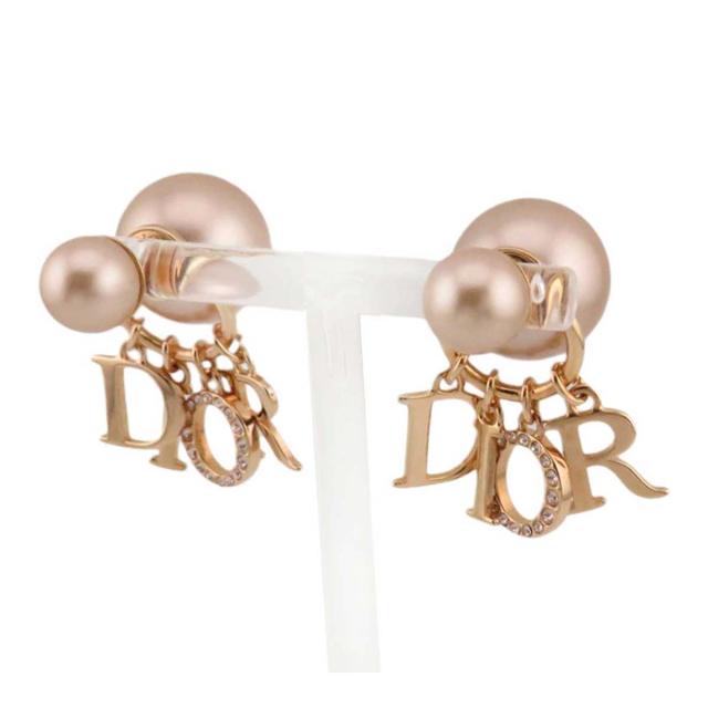 Dior ピアス メタル・レジンパール Dio(r)evolution ピアス メタル