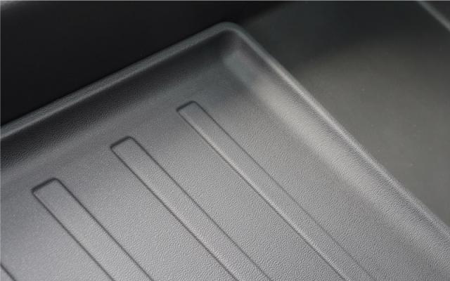 WR-V ラゲッジマット 1P ラバータイプ ブラック 軽量 防水 荷物積載時の汚れから愛車をしっかりガード そのまま置くだけの簡単装着の通販は WR-V ラゲッジマット 1P ラバータイプ ブラック 軽量 防水 荷物積載時の汚れから愛車をしっかりガード そのまま置くだけの簡単装着の通販は