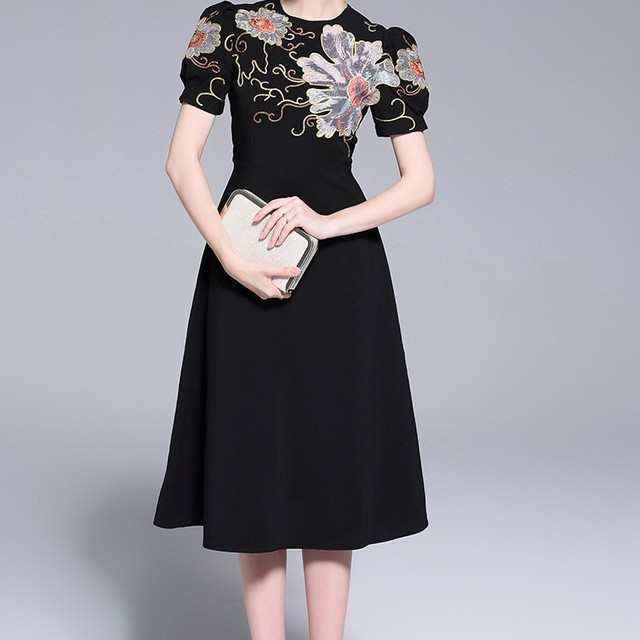 ワンピース レディース 和柄 フラワー 刺繍 膝下 半袖 パフスリーブ フレア かわいい きれいめ 大人女子 上品 おしゃれ 春 夏の通販は 5,595円