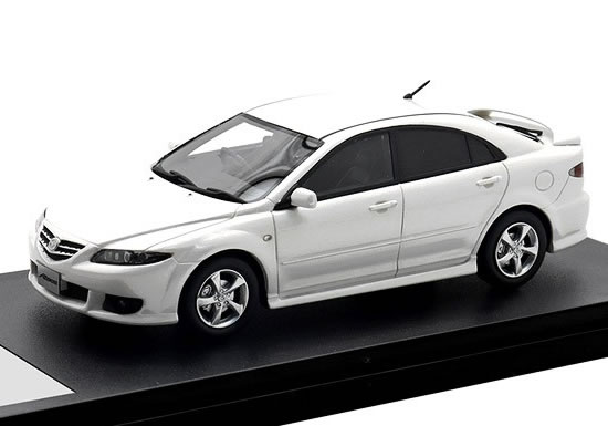 ハイストーリー 1/43 マツダ アテンザ スポーツ 23S 2000 スノーフレイクホワイトパールマイカ