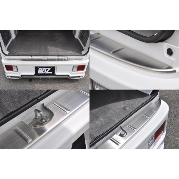 ヘアライン仕上げ DA18W DA17Wエブリイワゴン DA18V DA17V エブリイバン リアバンパーステップガード ステンレス製 / スクラム クリッパー タウンボックス ミニキャブバン ステップガード ステッププロテクター エントランスモール リアバンパープロテクター_1