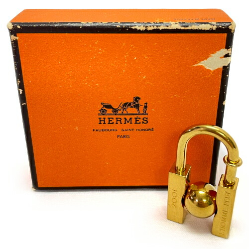 【ABランク】 エルメス HERMES カデナ 地球 2001年限定 ゴールド金具 未知なる地球の美を求めて ペンダントトップ チャーム 鍵 南京錠 アクセサリー メッキ ゴールド 中古 r2021085