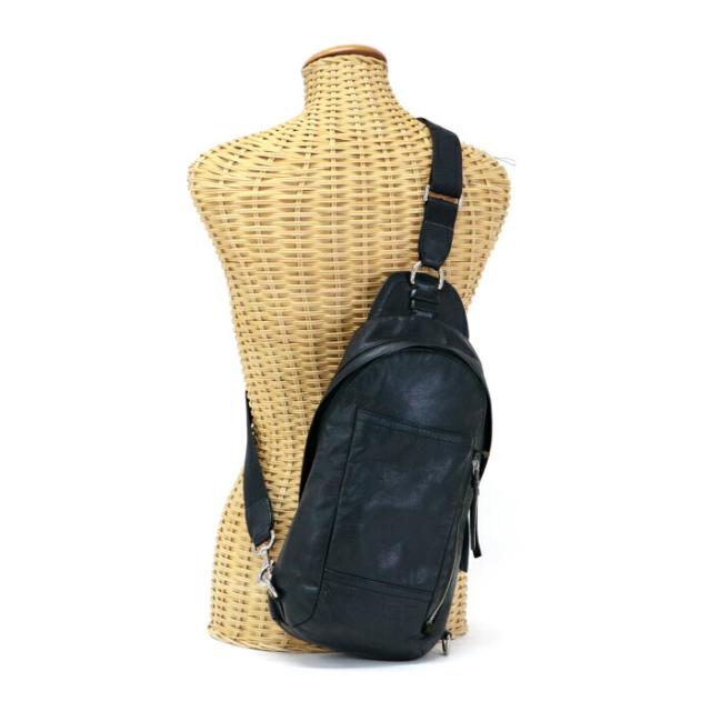 コーチ COACH トンプソン コンバーチブル レザー 70617 ボディバッグ クロスボディ 斜め掛け 肩掛け ショルダーバッグ スリングバッグ メンズ レディース ブラック 中古 mbe02013