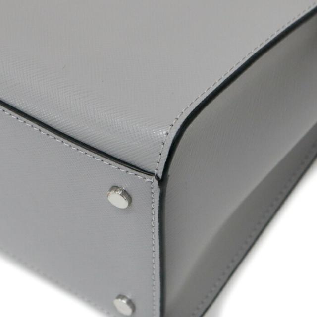 【Aランク】 ケイトスペード Kate Spade ステイシー カラーブロック スモール サッチェル PVC / レザー WKRU7100 ハンドバッグ 手提げかばん 2WAYバッグ クロスボディ 斜め掛け 肩掛け レディース グレー / ホワイト / ブラック 美品 中古 mbf30011の通販は