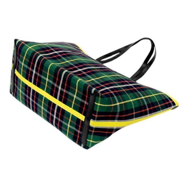 Aランク】 バーバリー BURBERRY ジャイアント リバーシブル タータン