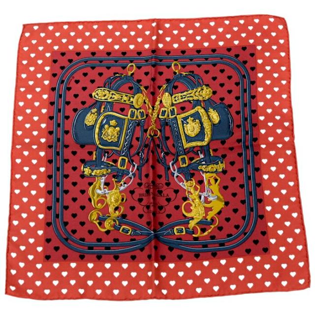 【SAランク】 エルメス HERMES スカーフ カレ45 プチカレ シルク100% Brides de Gala Love / ブリッド・ドゥ・ガラ・ラヴ ショール ミニスカーフ 正方形 ハート柄 レディース レッド / ゴールド / ネイビー 正規品 極美品 中古 mbl23010