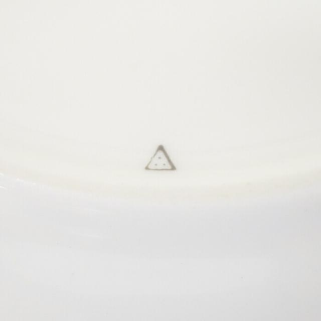 【Aランク】 エルメス HERMES デザートプレート 陶器 silhouettes プレート 皿 食器 インテリア レディース メンズ ホワイト 正規品 美品 中古 mbl30020