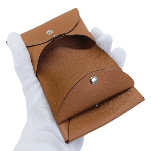 【SAランク】 エルメス HERMES カルヴィ デュオ エプソン (レザー) W刻印 (2024年) カードケース コインケース コンパクトウォレット 二つ折り財布 ミニ財布 マルチケース ゴールド (ブラウン) 正規品 極美品 中古 mbm15003_8
