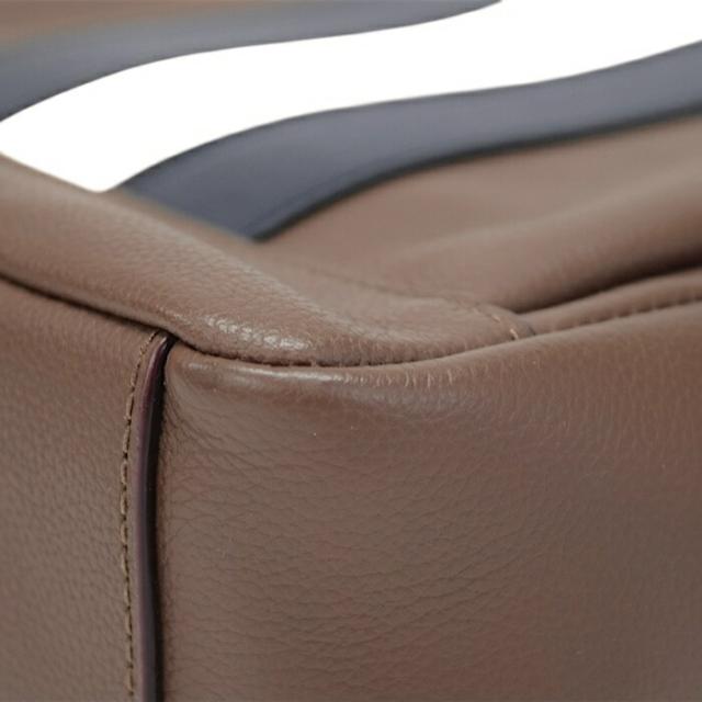 【AB位置づける】 コーチ職 COACH プリンスチャールズ島 風呂敷き包み なめし革 ヴァーシティ 縞模様 なめし革 F23215 ショルダーバッグ 差し交わす上半身 曲がったかけ 肩かけ スリングバッグ メンズ 赤銅色 / 黒いこと / 白いこと 定まり品 中古 mbm21002