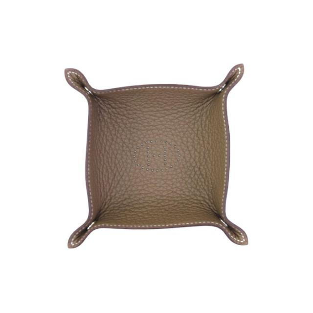 エルメス HERMES 小物入れ ヴィドポッシュ トリヨンクレマンス ダークブラウン トレイ 不鮮明 美品 財布 エルメス HERMES ヴィド ポッシュミニ トレー エトゥープ トリヨン