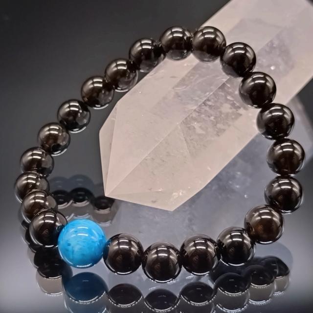 パワーストーン モリオン　ブルーアパタイト　8ｍｍ　親玉10mm　最高品質　鑑別済み　ブレスレット 黒水晶 厄除け 縁切り 天然石 メンズ レディースの通販は 5,314円