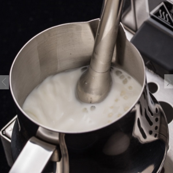 WPM Milk Steamer MS-130T パワフル小型ミルクスチーマー シルバー