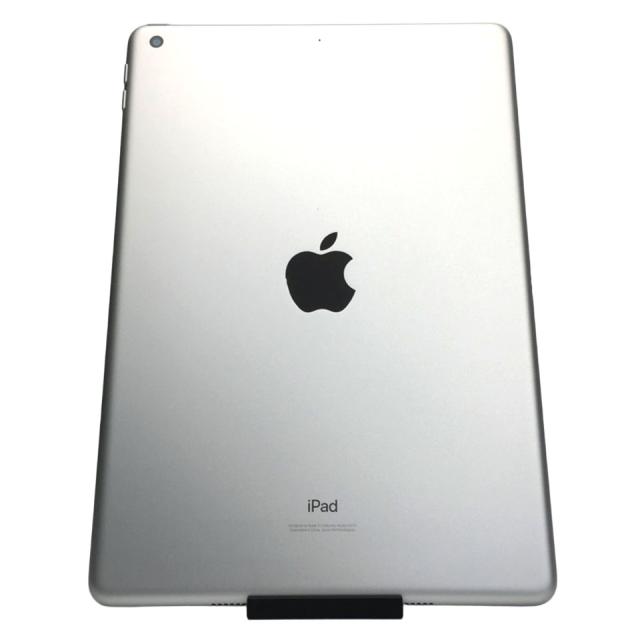 【中古】 Apple iPad 10.2インチ 第8世代 Wi-Fi 32GB シルバー MYLA2J/A (A2270) iPad /iPadOS 26.5 /32GB / 発売時期2020年〜