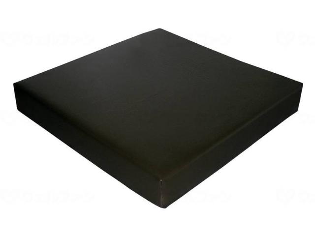 年配 車いす クッション ２層クッション　夢ごこち合皮レザータイプ　ブラック　４０