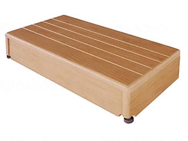 入り口・入口台（木製）微笑みかけるの蘭 − ６０Ｗ−３０