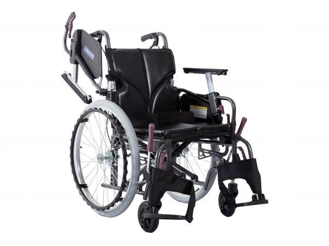 カワムラサイクル 自走用 多機能 ノーパンクタイヤ 車椅子 KMD-C22