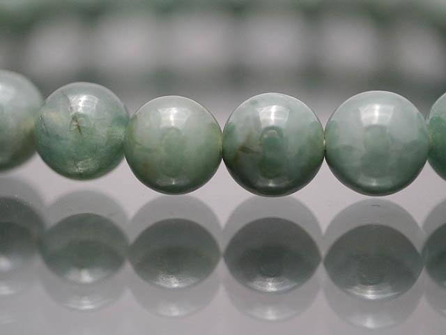 ミャンマー産 A貨 天然本翡翠(ジェダイト)濃色 8mm ミャンマー産 A貨 天然本翡翠(ジェダイト)濃色 8mm