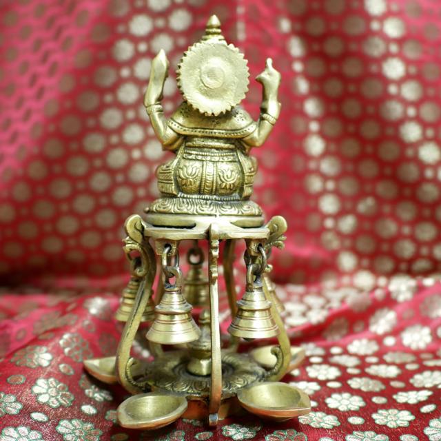 インドの神様ガネーシャの置物　真鍮製の大きなガネーシャです もちろん重量もヘビー級 エスニック アジアン雑貨 ガネーシャ像 ガネーシャ置物 ガネーシャ