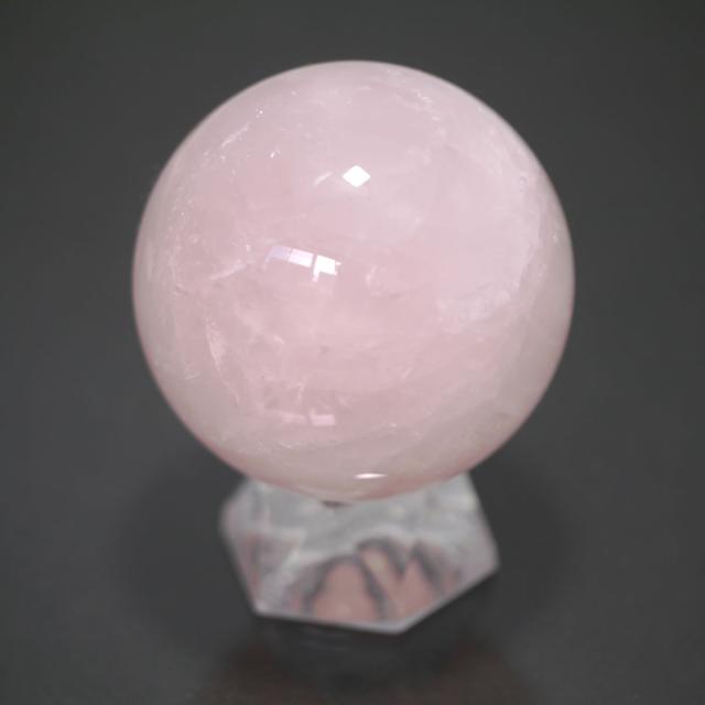 大玉 マダガスカルローズクォーツ丸玉 約180.2g 50.5mm 天然石・置物 台座は付属しません