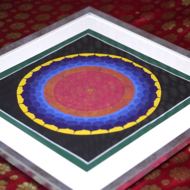 タンカ職人肉筆　手書きのチベタン タンカ 額装300角 観音菩薩の真言曼陀羅１点物 密教 アジアン雑貨