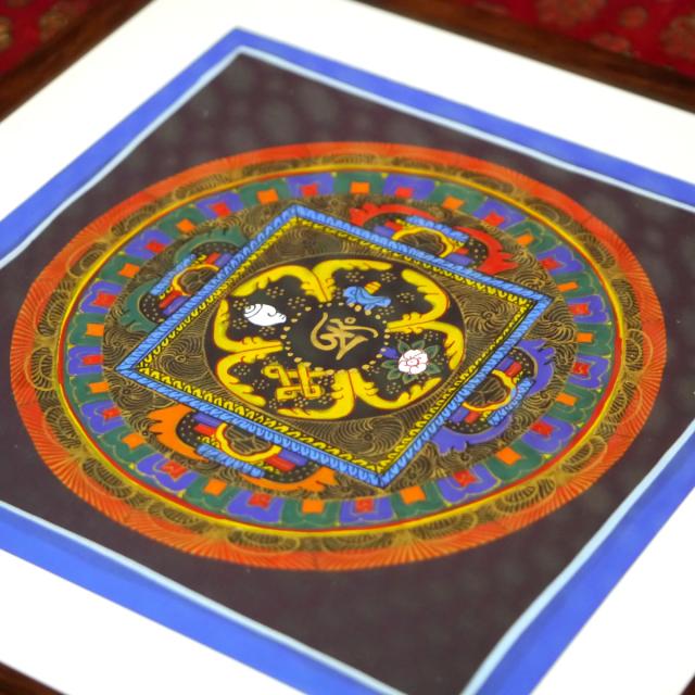 タンカ職人肉筆　手書きのチベタン タンカ 額装300角 デザイン曼陀羅瞑想用１点物 密教 アジアン雑貨_1