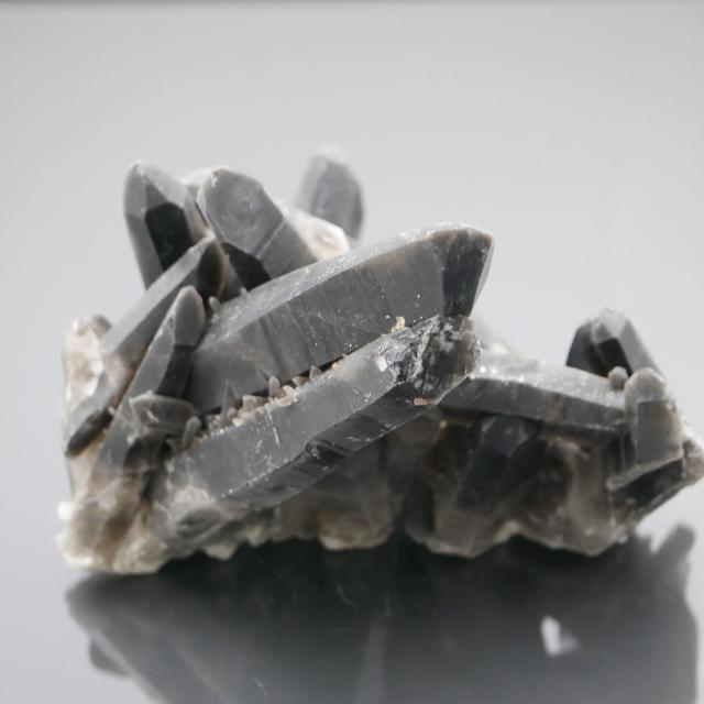 モリオン クラスター ケアンゴーム クラスター チベット産 黒水晶 1点物 魔除け 除障石 破邪 浄化 約1644g 天然石・置き物_3